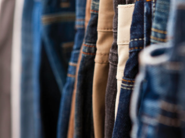 Jeans Saloon