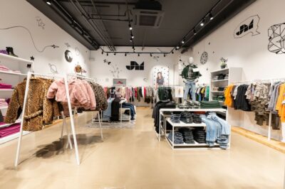 Shoeby Woerden