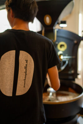 OVErHOOP Koffiebranderij en koffiebar BArISTA's