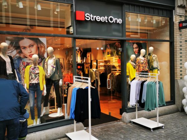 Street One Woerden