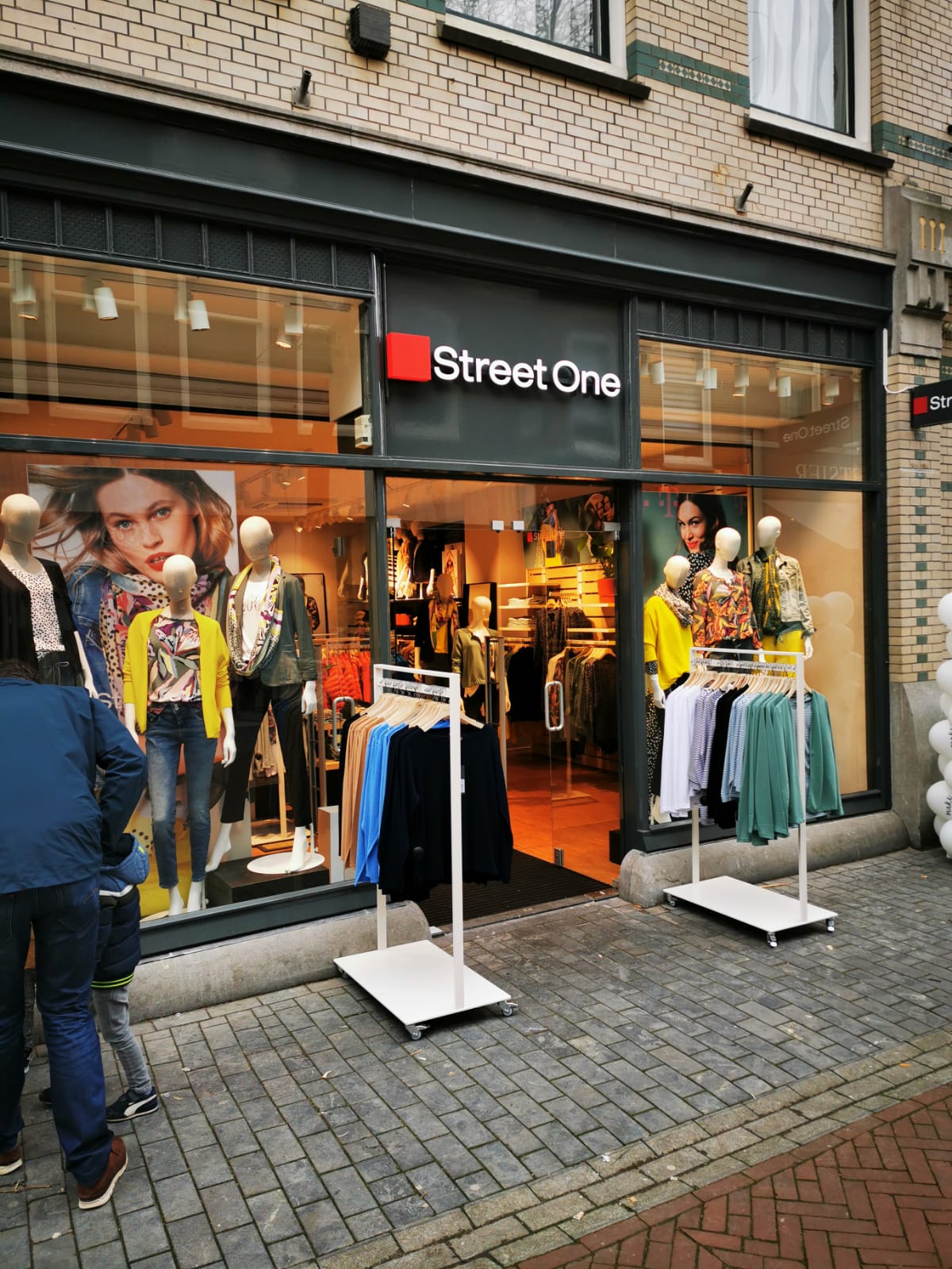 Street One Woerden