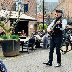 ZONDAG | Tour de Terras